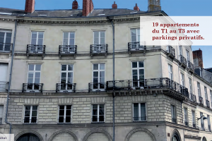 programme-malraux-nantes façade immeuble ancien ciel bleu