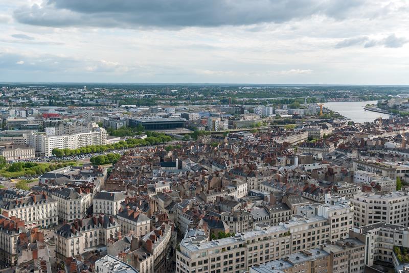 tendance marché immobilier nantes. Vue aérienne de Nantes