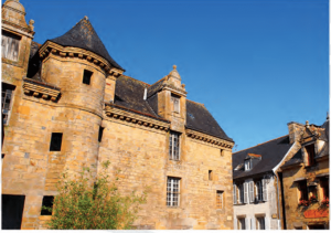 immobilier landerneau-belle demeure ancienne ciel bleu