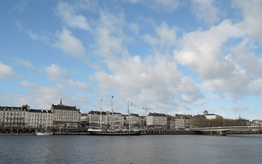 acheter un immeuble de rapport déjà loué-vue panoramique de la ville de Nantes