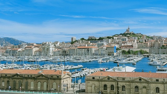 les villes ou investir en 2024-vue de la ville de Marseille